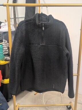 Men's Black Sherpa Half-Zip Pullover Sweater Size M NWT